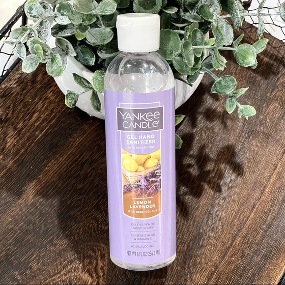 GIFT GIVEN WITH PURCHASE 🌟🌟YANKEE CANDLE Gel Hand Sanitizer w/ moisturize - Picture 7 of 10
